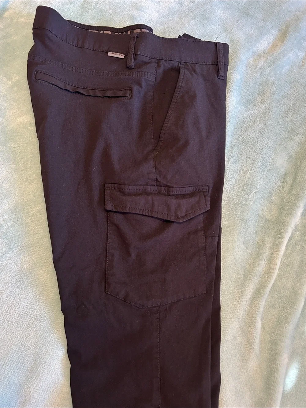Projek Raw Men's Black Cargo Pants with Slim Taper